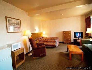 Super 8 By Wyndham Havre Hotel Exterior foto